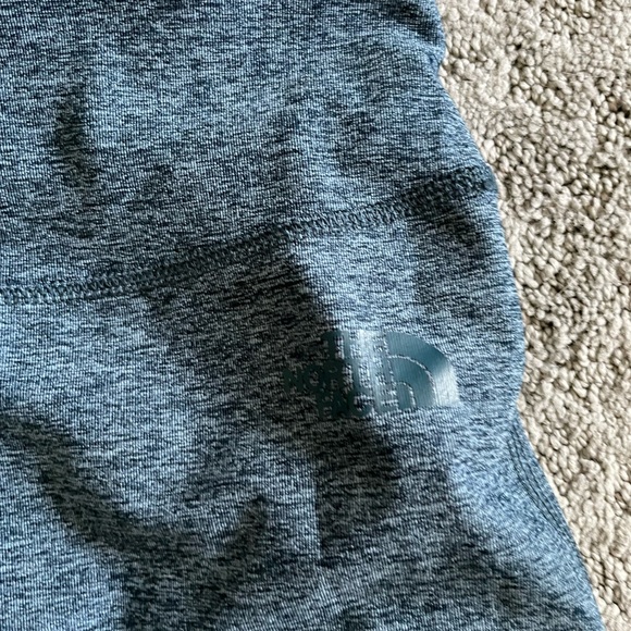 North Face Cropped Leggings - Picture 2 of 4